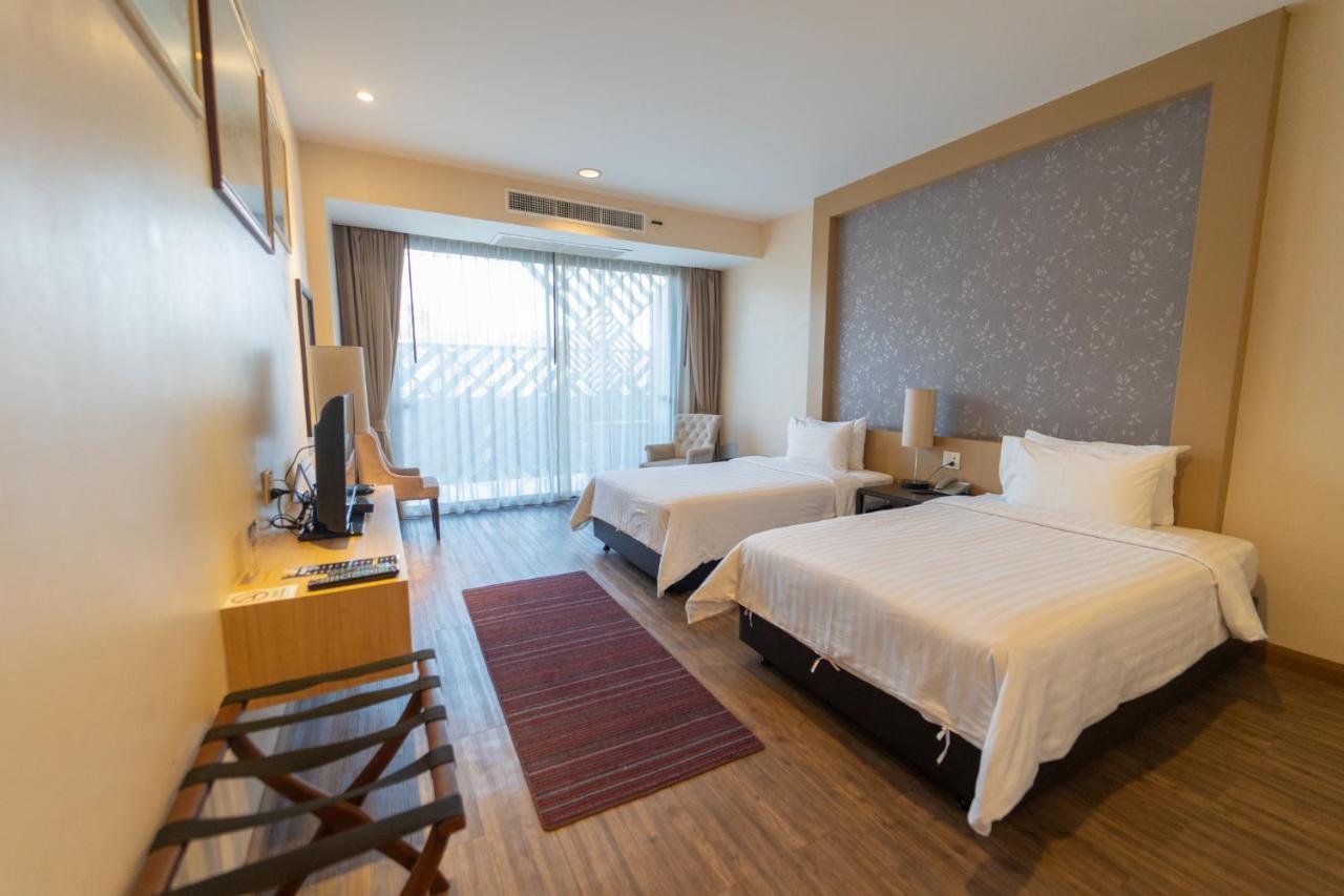Rimkhobfa Urban Resort Samut Prakan Exteriér fotografie